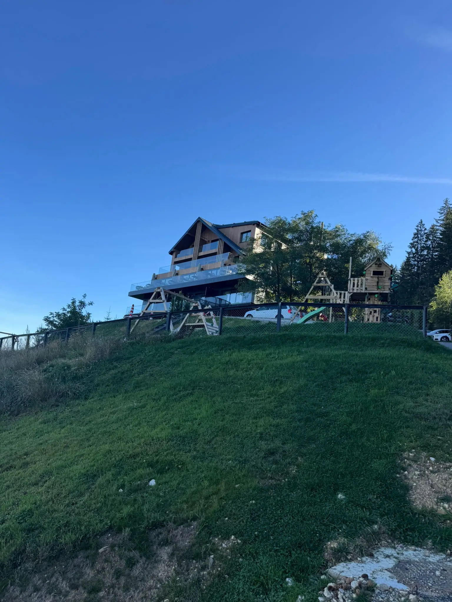 The Pines Bucegi — poza 7